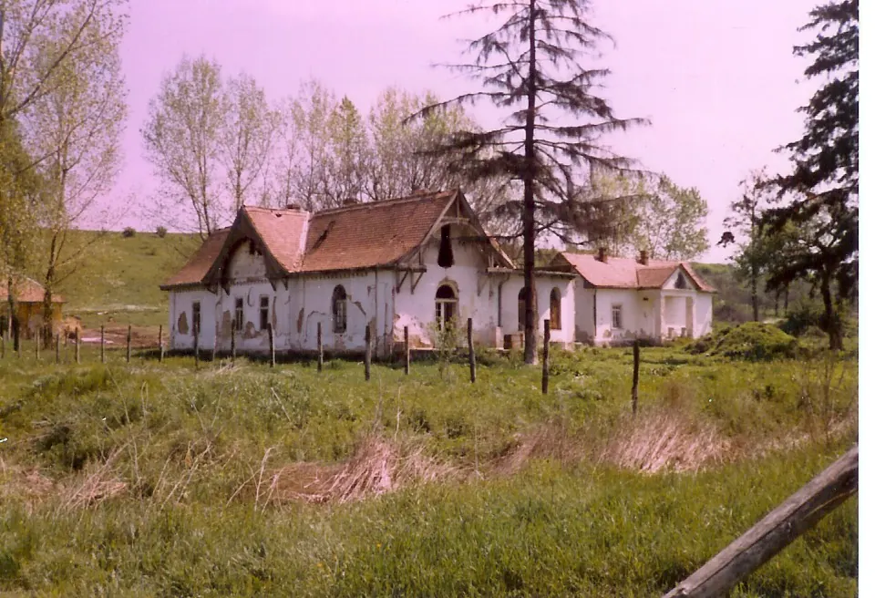 Kúriák Burjason 1980 körül